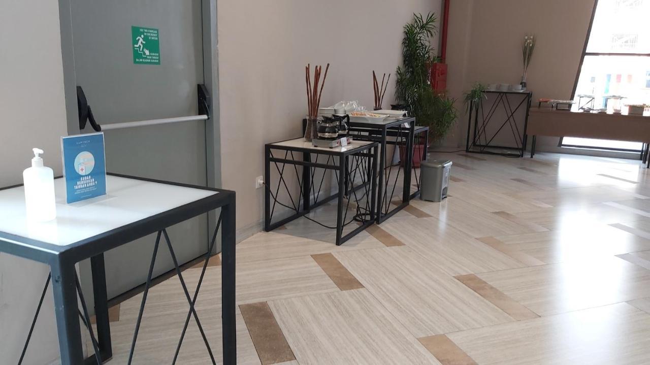 Luminor Hotel Jakarta Kota By Wh ภายนอก รูปภาพ