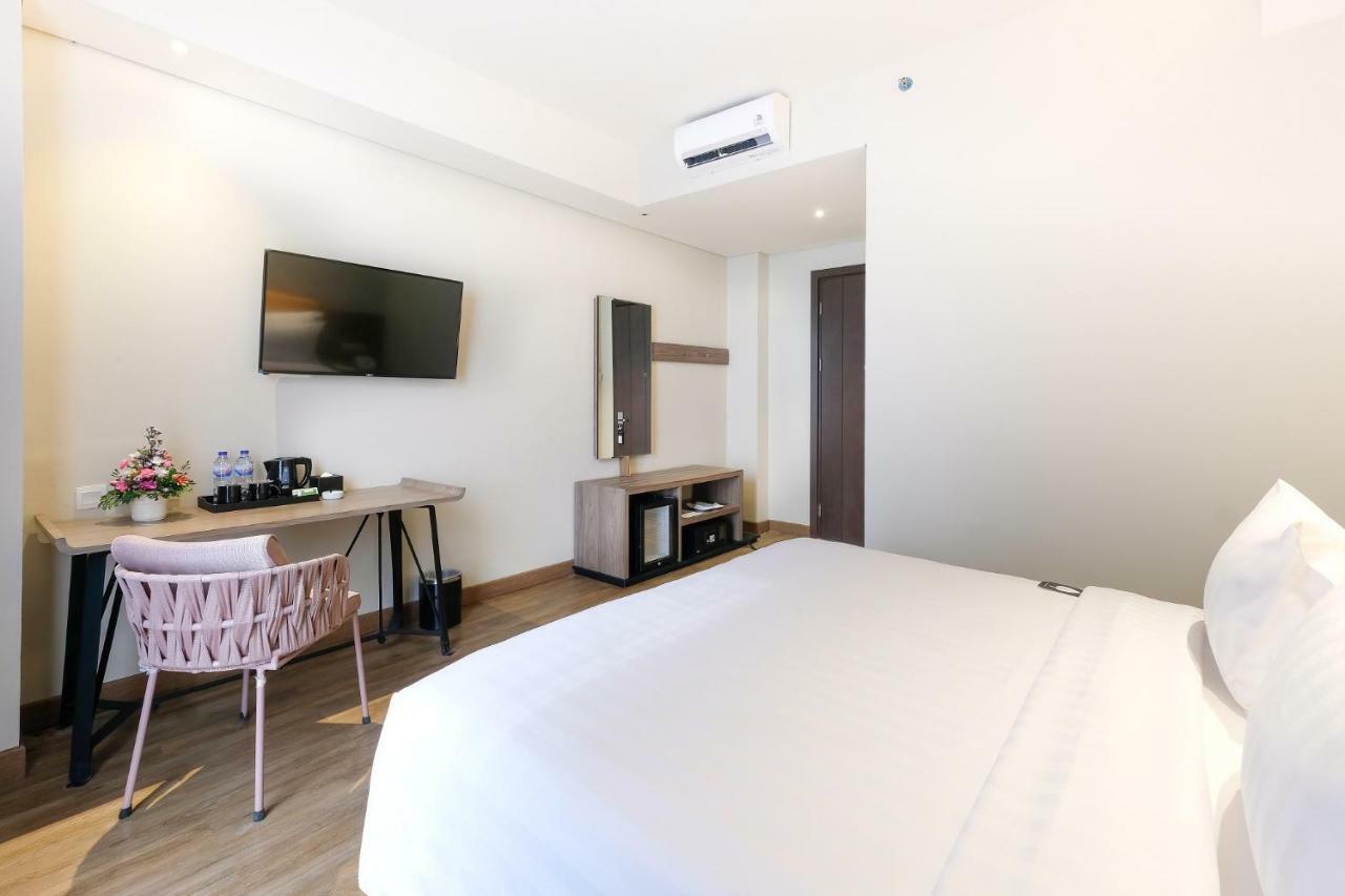 Luminor Hotel Jakarta Kota By Wh ภายนอก รูปภาพ